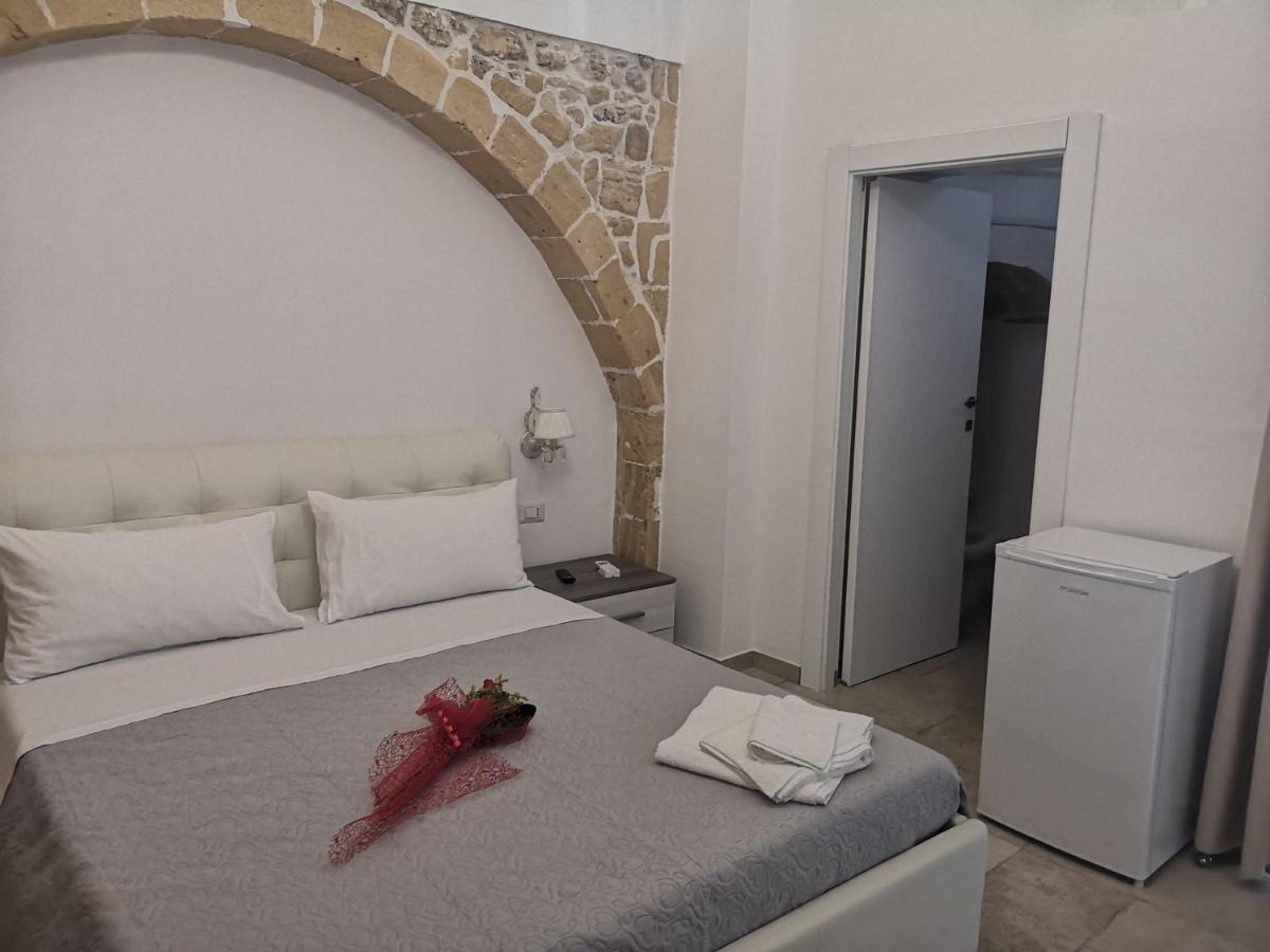 B & B San Giovanni 9 Gallipoli Exterior photo